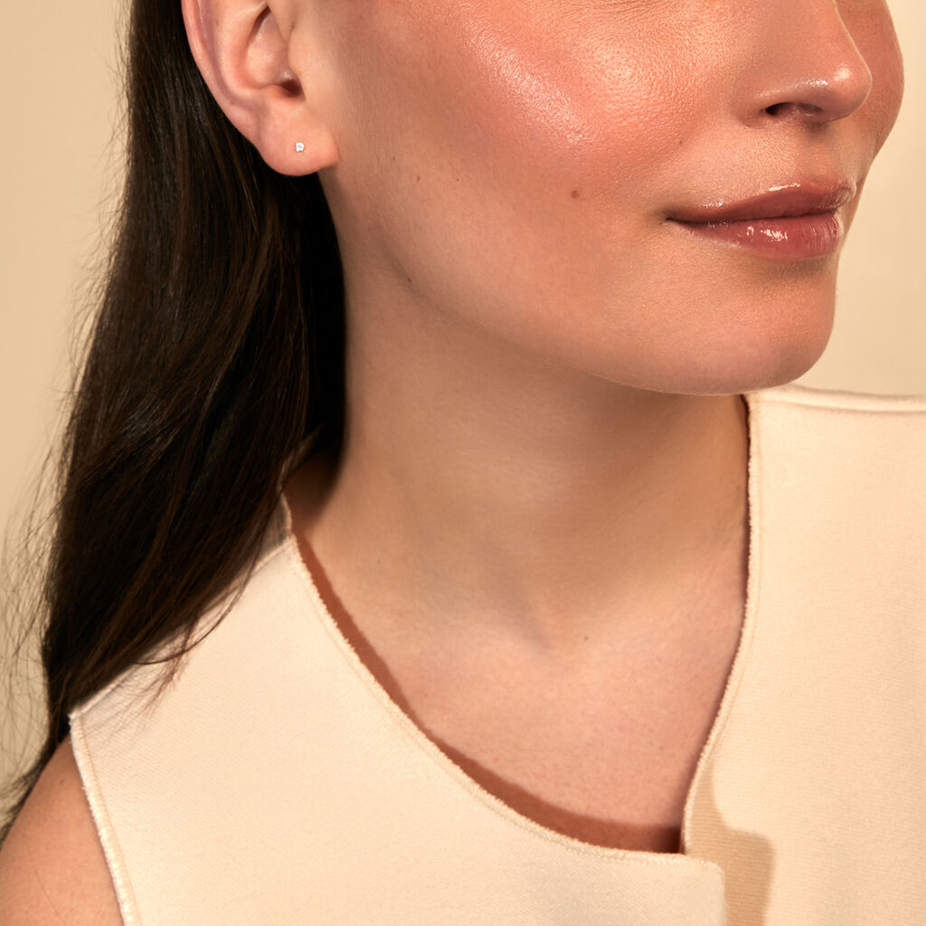 VICTORIA Damen Ohrstecker Wei&szlig;gold 585 (14 Karat) Diamant Wei&szlig; 0,060 ct