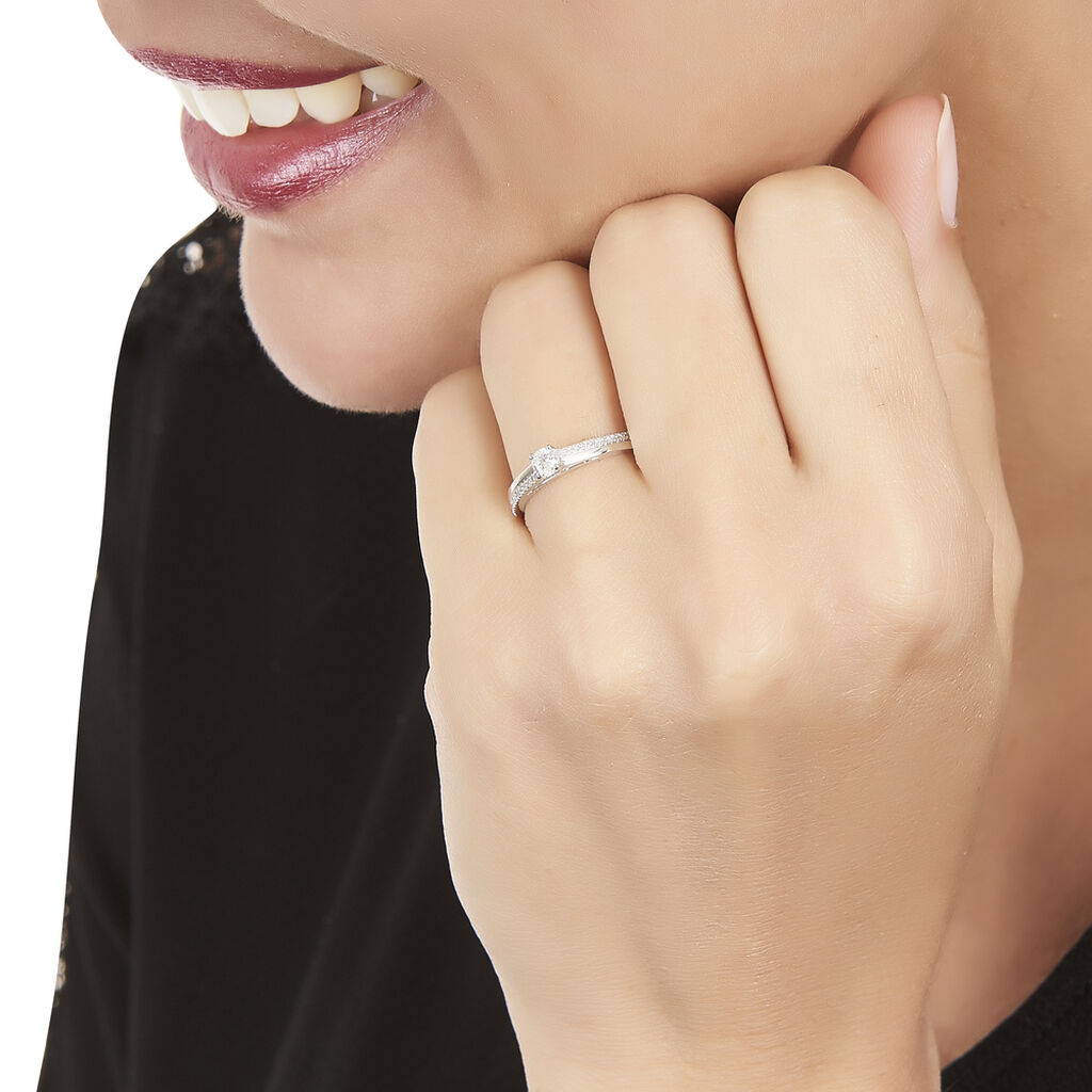 Damen Ring Weißgold 375 Diamant 0,15ct Alexandra  - Verlobungsringe Damen | OROVIVO