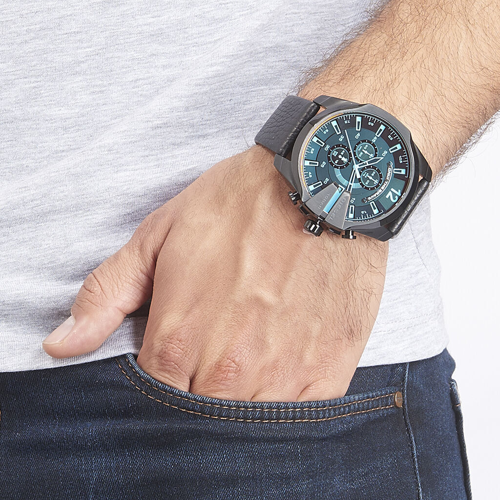 Diesel Herrenuhr Chronograph Master Chief DZ4323 - Armbanduhren Herren | OROVIVO