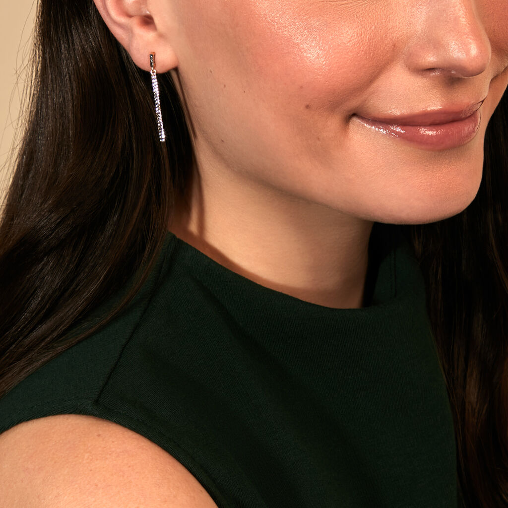 TRANG Damen Ohrringe Lang Gold 375 (9 Karat) B 2 mm