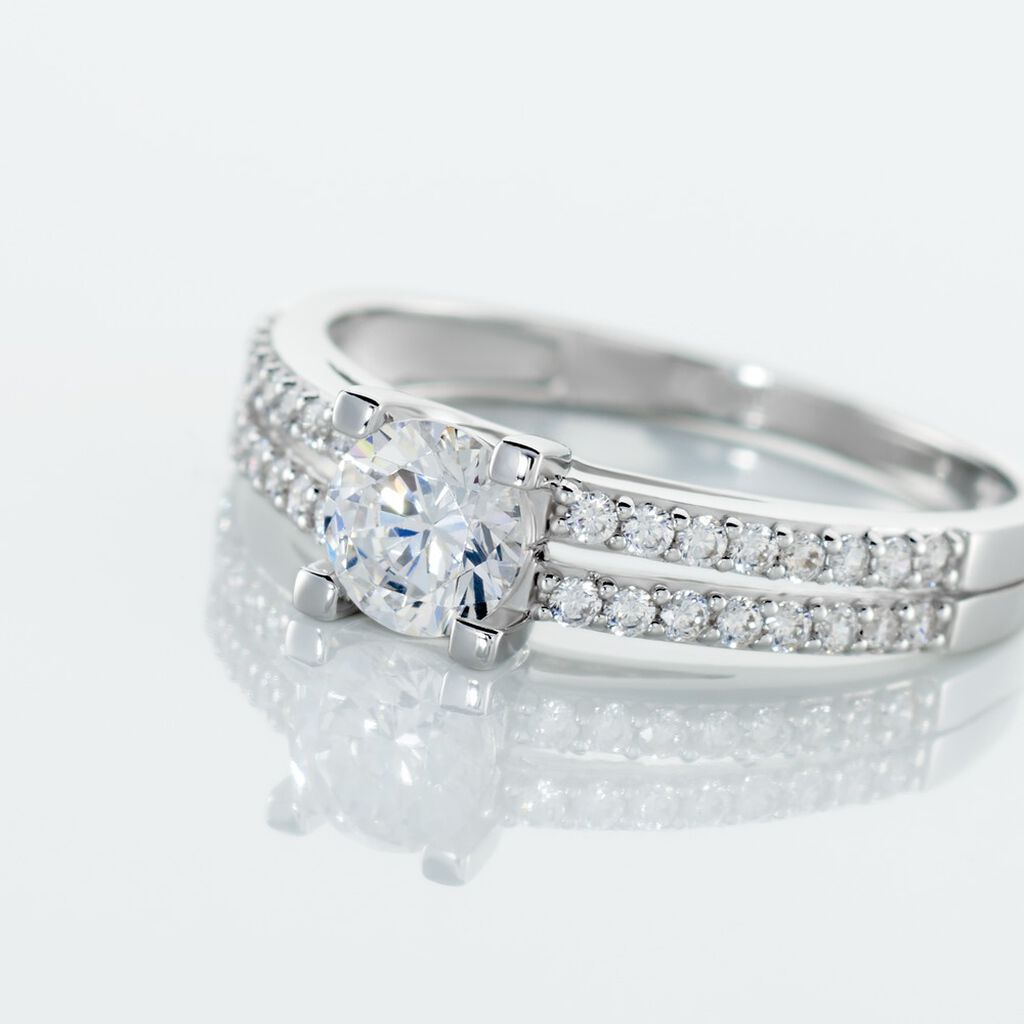 Philina Damen Ring Wei&szlig;gold 375 (9 Karat) Zirkonia Wei&szlig; 0,940 ct B 3 mm