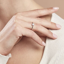 Solitärring Weißgold 375 Zirkonia  - Ringe mit Stein Damen | OROVIVO