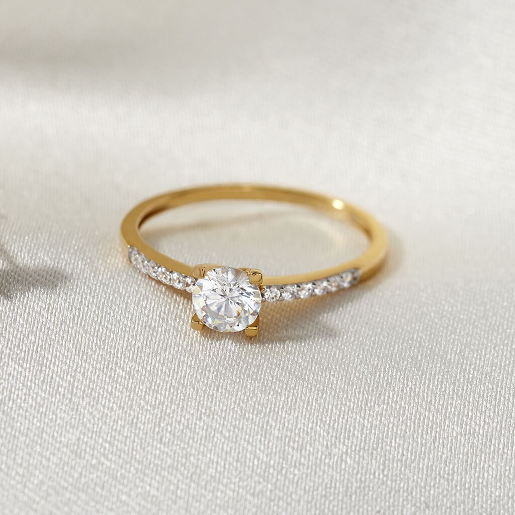 Damen Ring Gold 375 (9 Karat) Zirkonia Wei&szlig; 0,940 ct B 20 mm