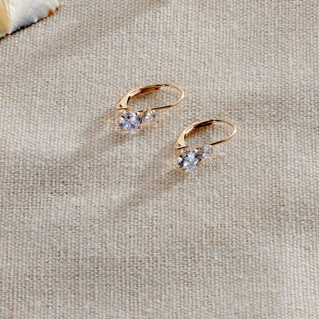 GULBEYAZ 1 Damen Ohrringe Lang Gold 375 (9 Karat) Zirkonia Wei&szlig;