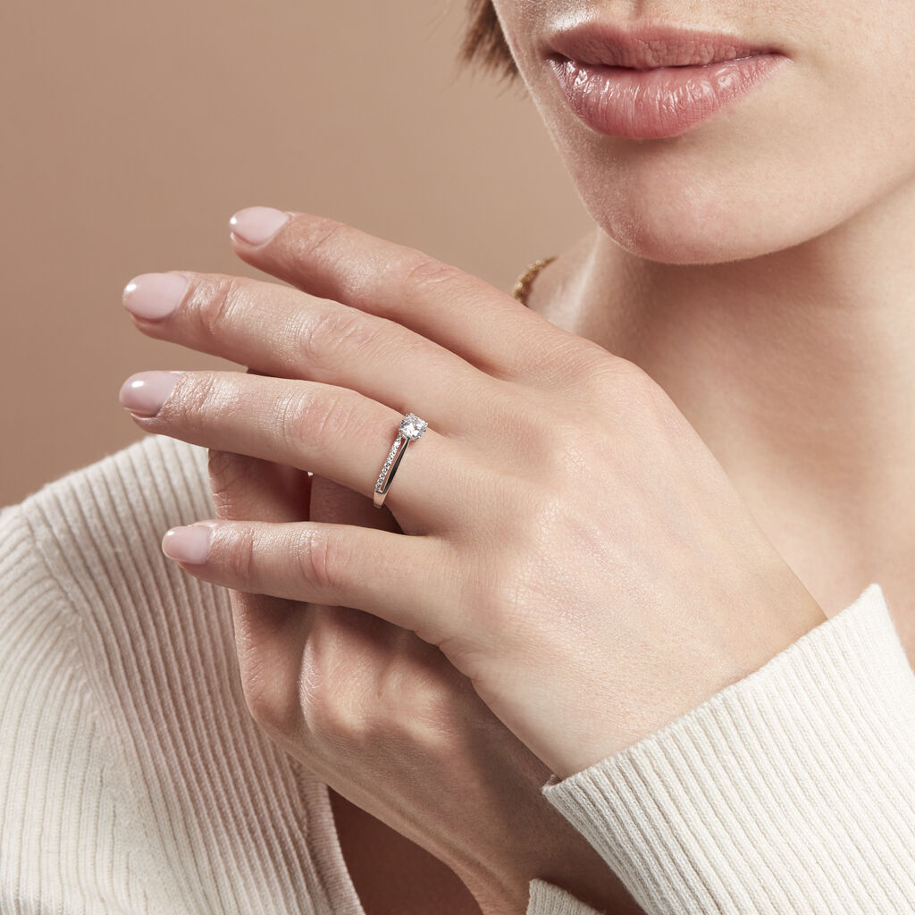 Damen Ring Weißgold 375 Zirkonia  - Verlobungsringe Damen | OROVIVO