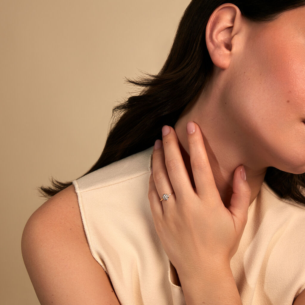 KAROLINE Damen Ring Gold 375 (9 Karat) Diamant Wei&szlig; 0,03 ct Blume