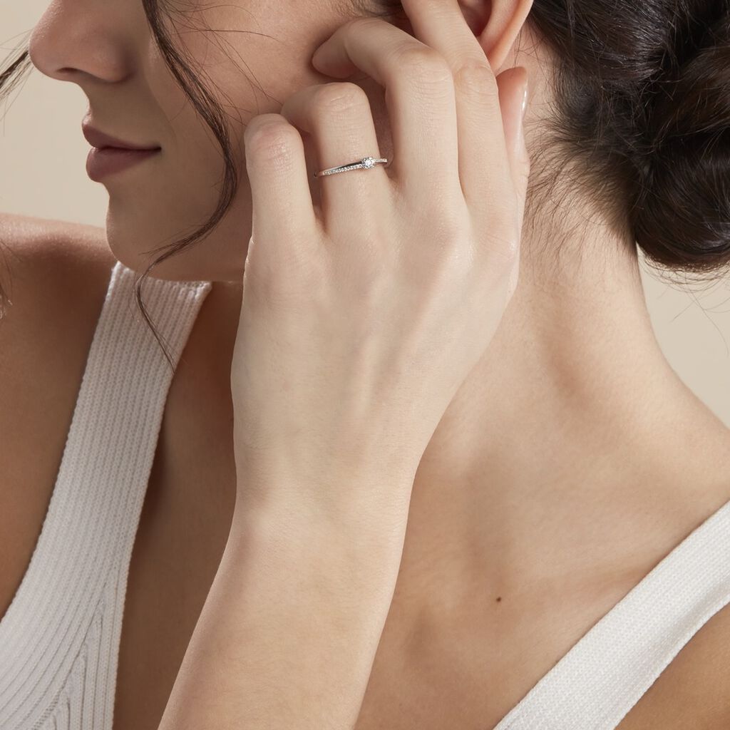 ALEXANDRA Damen Ring Weißgold 375 (9 Karat) Diamant Weiß 0,15 ct - Verlobungsringe Damen | OROVIVO