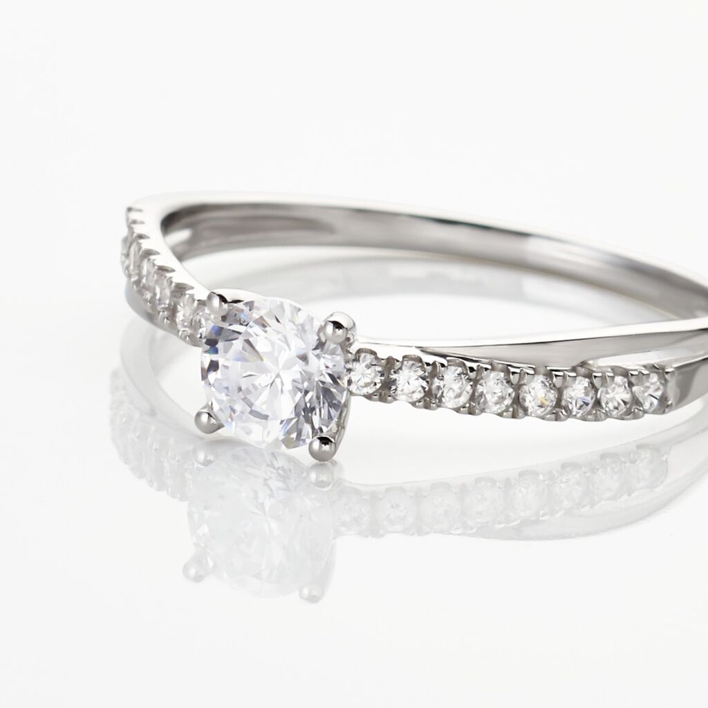 Damenring Weißgold 375 Zirkonia Larea - Hochzeitsringe Damen | OROVIVO