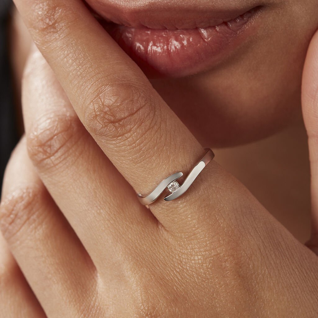 Damen Ring Weißgold 375 Diamant 0,05ct 3 Curonda  - Verlobungsringe Damen | OROVIVO