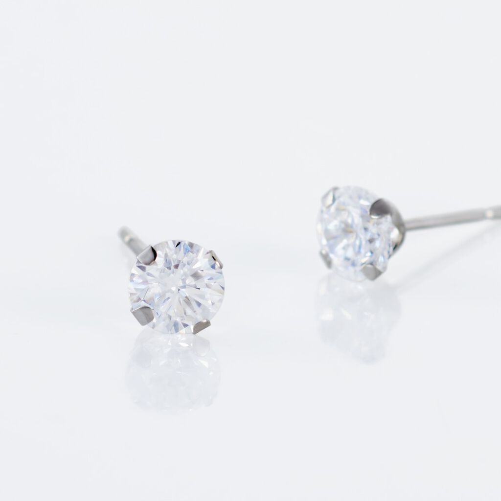 Damen Ohrstecker Weißgold 375 Zirkonia 4mm - Ohrstecker Damen | OROVIVO