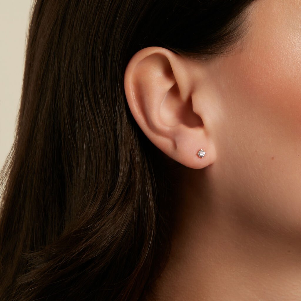 AURELA Damen Ohrstecker Gold 585 (14 Karat) Synthetischer Diamant Wei&szlig; 0,25 ct