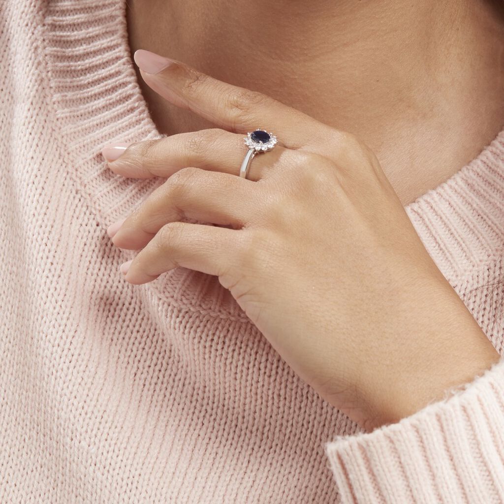 Kate Damen Ring Weißgold 375 (9 Karat) Saphir Blau 0,9 ct Oval - Solitärringe Damen | OROVIVO