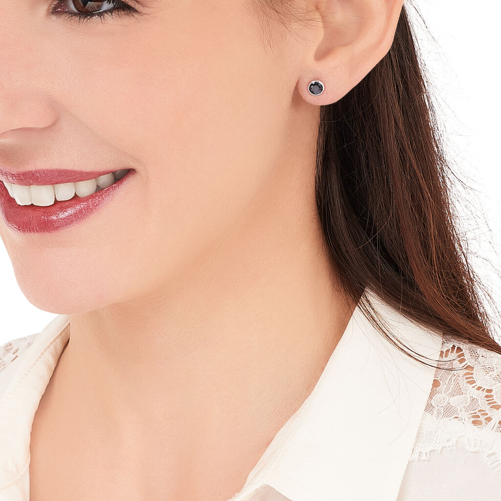 Damen Ohrstecker Weißgold 375 Saphir Schwarz Edy Zarge 2  - Ohrstecker Damen | OROVIVO