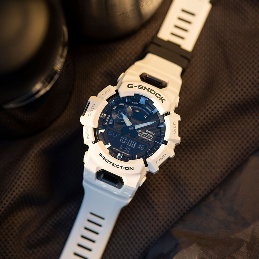 CASIO G-SHOCK Herrenuhr G-Squad GBA-900-7AER Quarz Digital