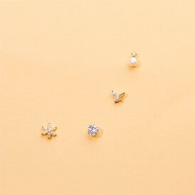 Damen Perlenohrringe Gold 375 Zuchtperle 4mm - Ohrstecker Damen | OROVIVO