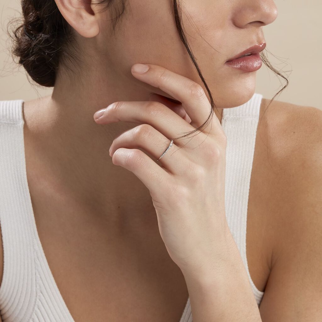 ALEXANDRA Damen Ring Wei&szlig;gold 375 (9 Karat) Diamant Wei&szlig; 0,04 ct