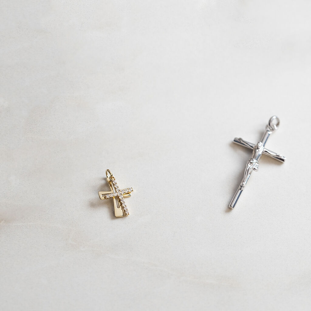 Kreuz Anhänger Gold 375 Zirkonia Deliah - Schmuckanhänger Familie | OROVIVO