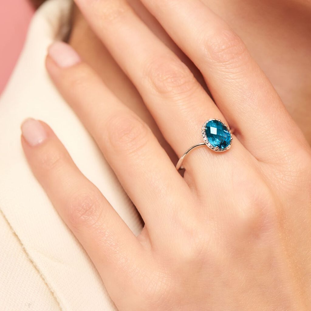 Damen Ring Weißgold 375 Topas Londonblau 2,5ct Oval Paga  - Solitärringe Damen | OROVIVO