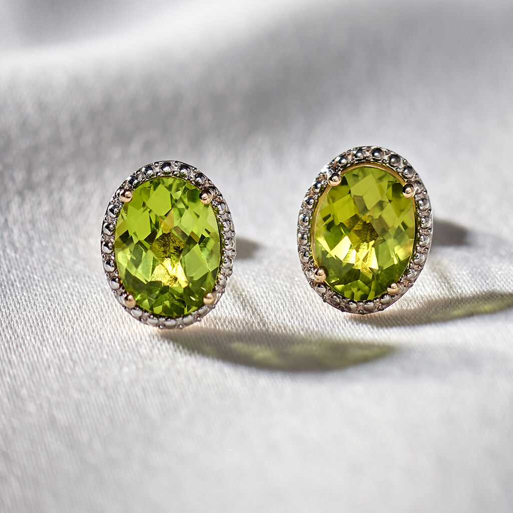 NAGA Damen Ohrstecker Gold 375 (9 Karat) Peridot Gr&uuml;n 1,28 ct Oval