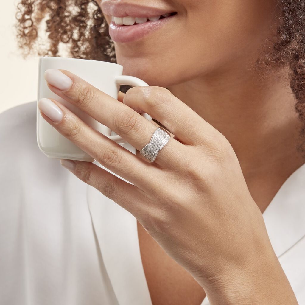 ELYNE Damen Ring Wei&szlig;gold 375 (9 Karat) Diamant Wei&szlig; 0,7 ct