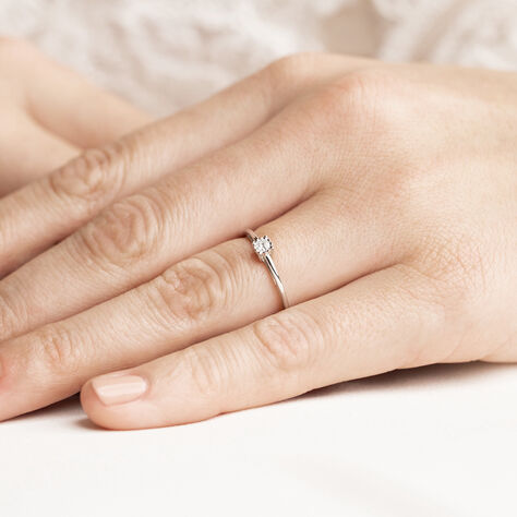 Damen Ring Weißgold 375 Diamant 0,16ct Merula  - Hochzeitsringe Damen | OROVIVO