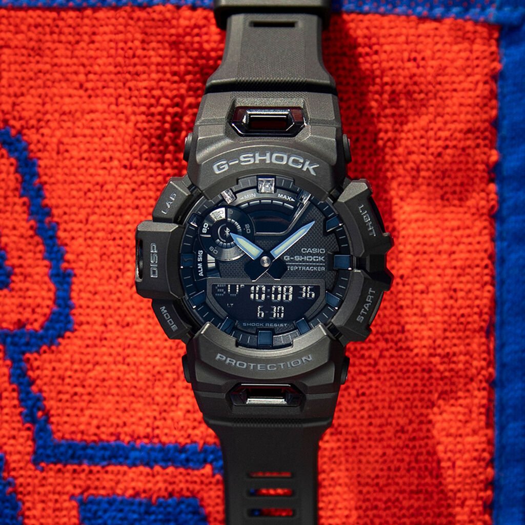 CASIO G-SHOCK Herrenuhr G-Squad GBA-900-1AER Quarz Digital - Armbanduhren Herren | OROVIVO